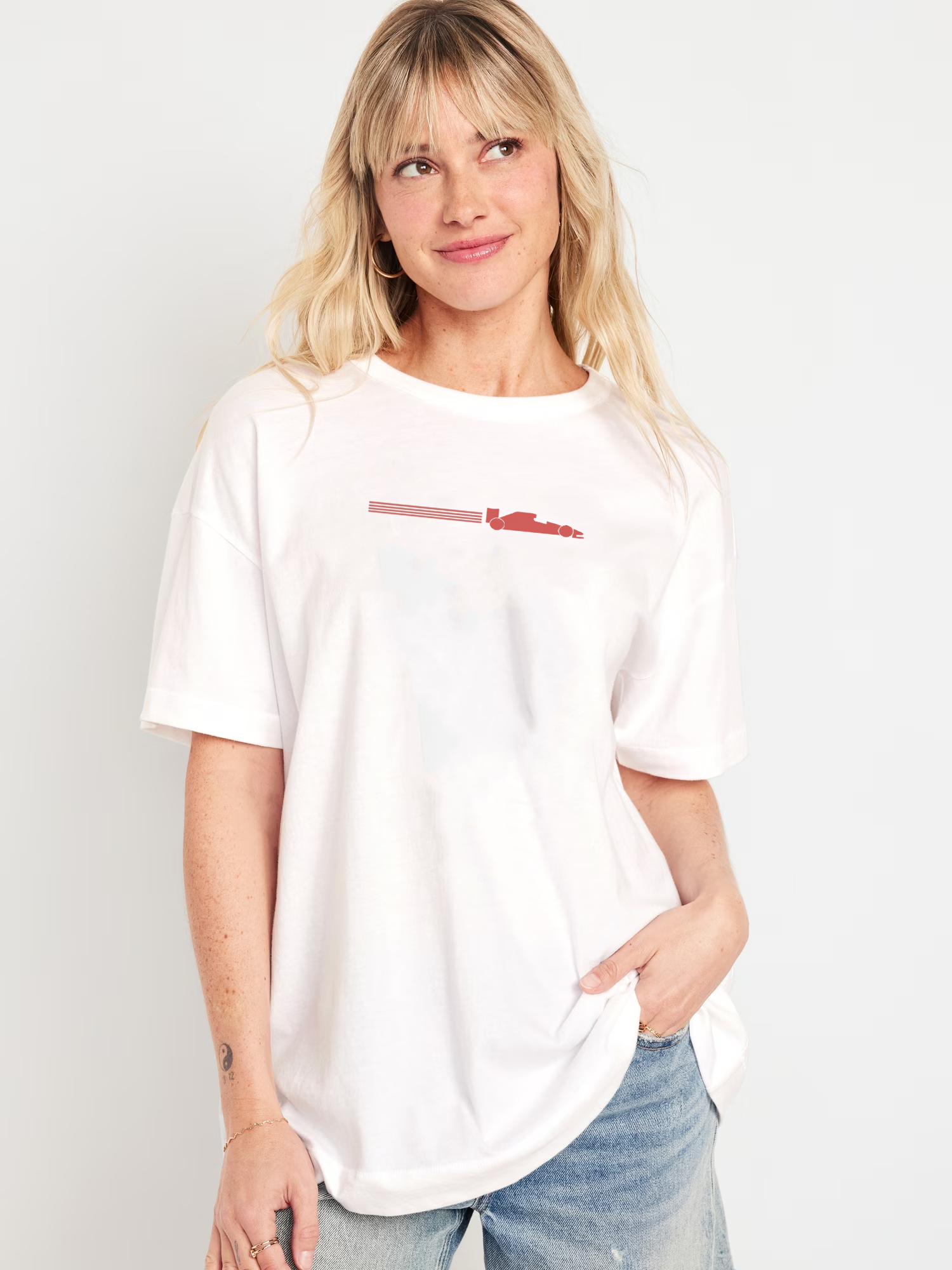 Hot Girls F1 Tee V2